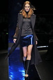 Versace 10ﶬ