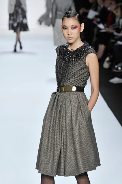 Bill Blass 08ﶬDƬ