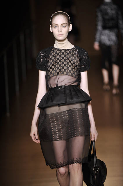 Prada 08ﶬDƬ