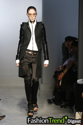 Balenciaga 07春夏