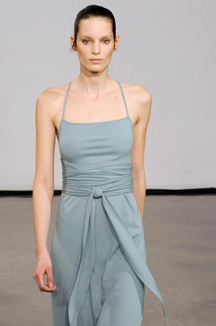 Halston 08ﶬDƬ