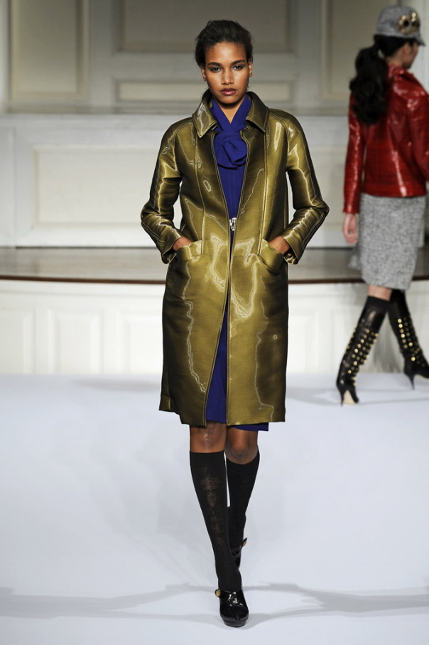Oscar de la Renta 09ﶬDƬ